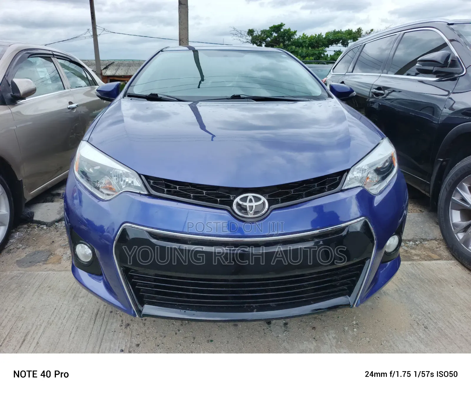 Toyota Corolla 2015 Blue