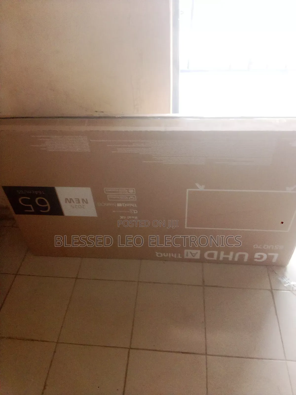 65inches With Ultra Stadium Surround Tv
