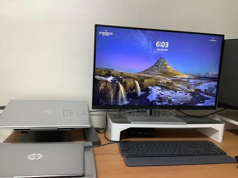 Hp E27m G4 QHD Usb-C Conferencing Monitor (40z29aa)
