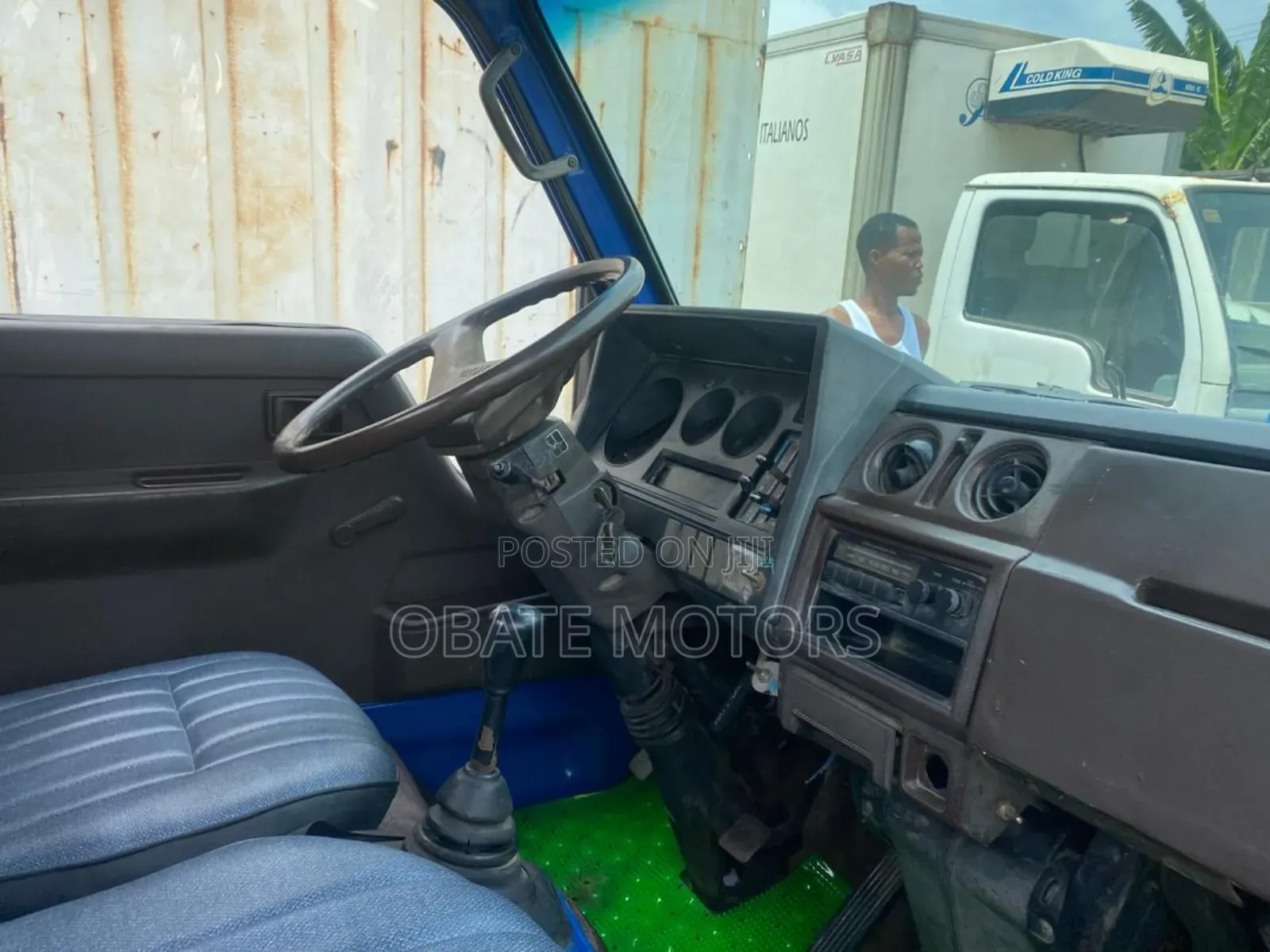Toyota Dyna 300