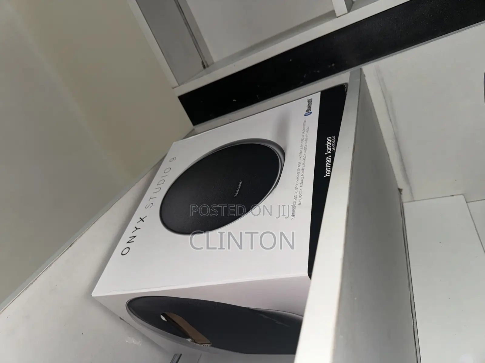 Onyx Studio 9