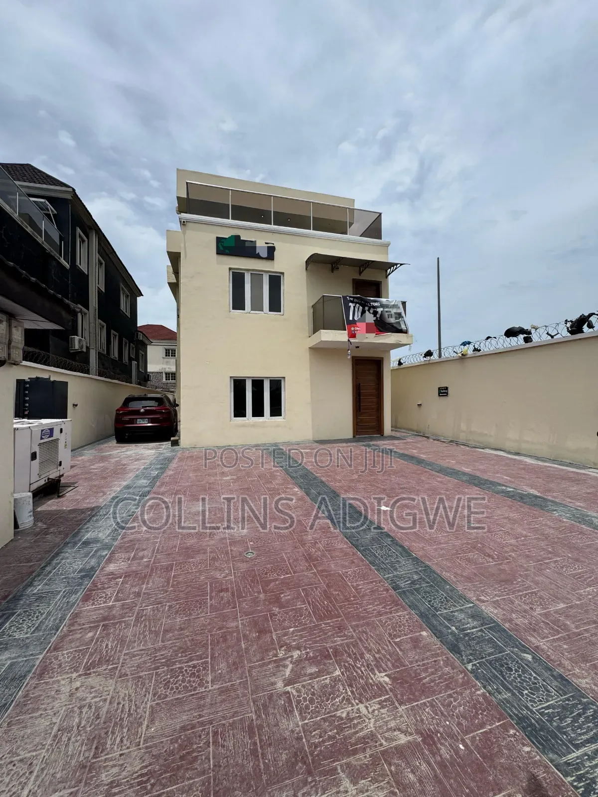 Detached House for Commercial Use Lekki
