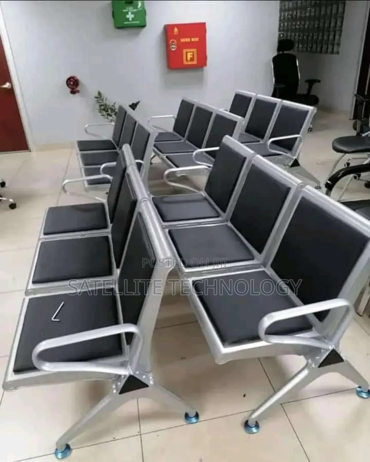3in1 Visitors Chair