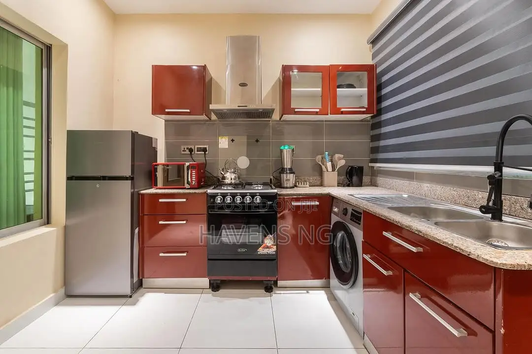 Luxe 2-Bedroom Apartment in Ikate With Premium Amenities