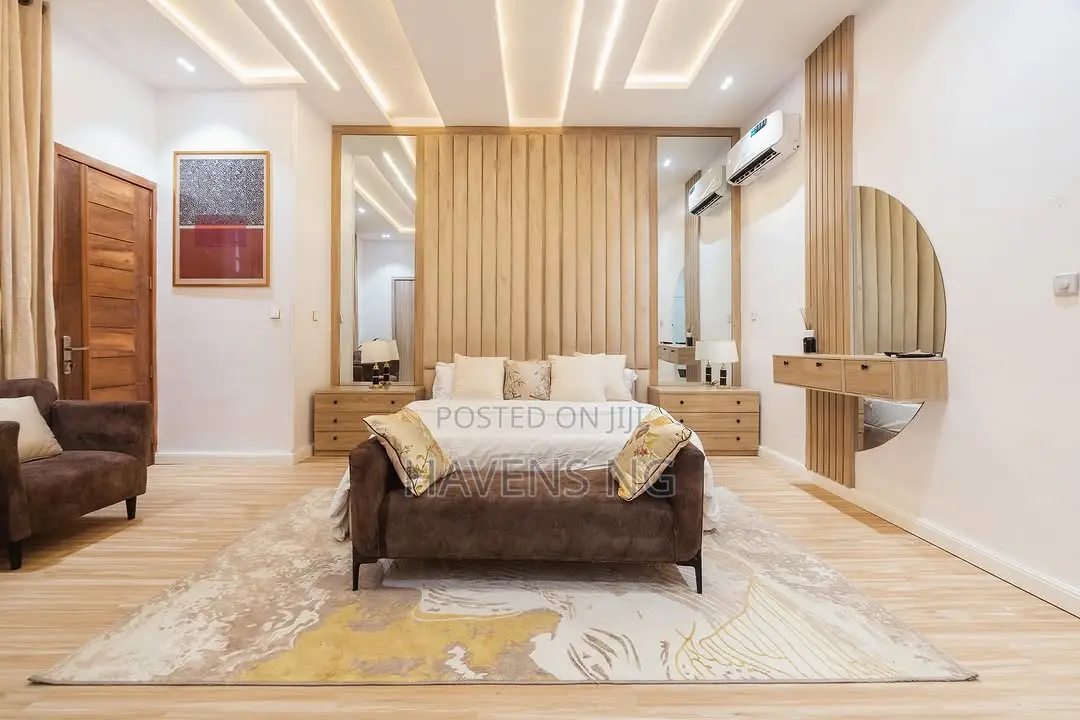 4-Bedroom Fully Detached Maisonette Apartment