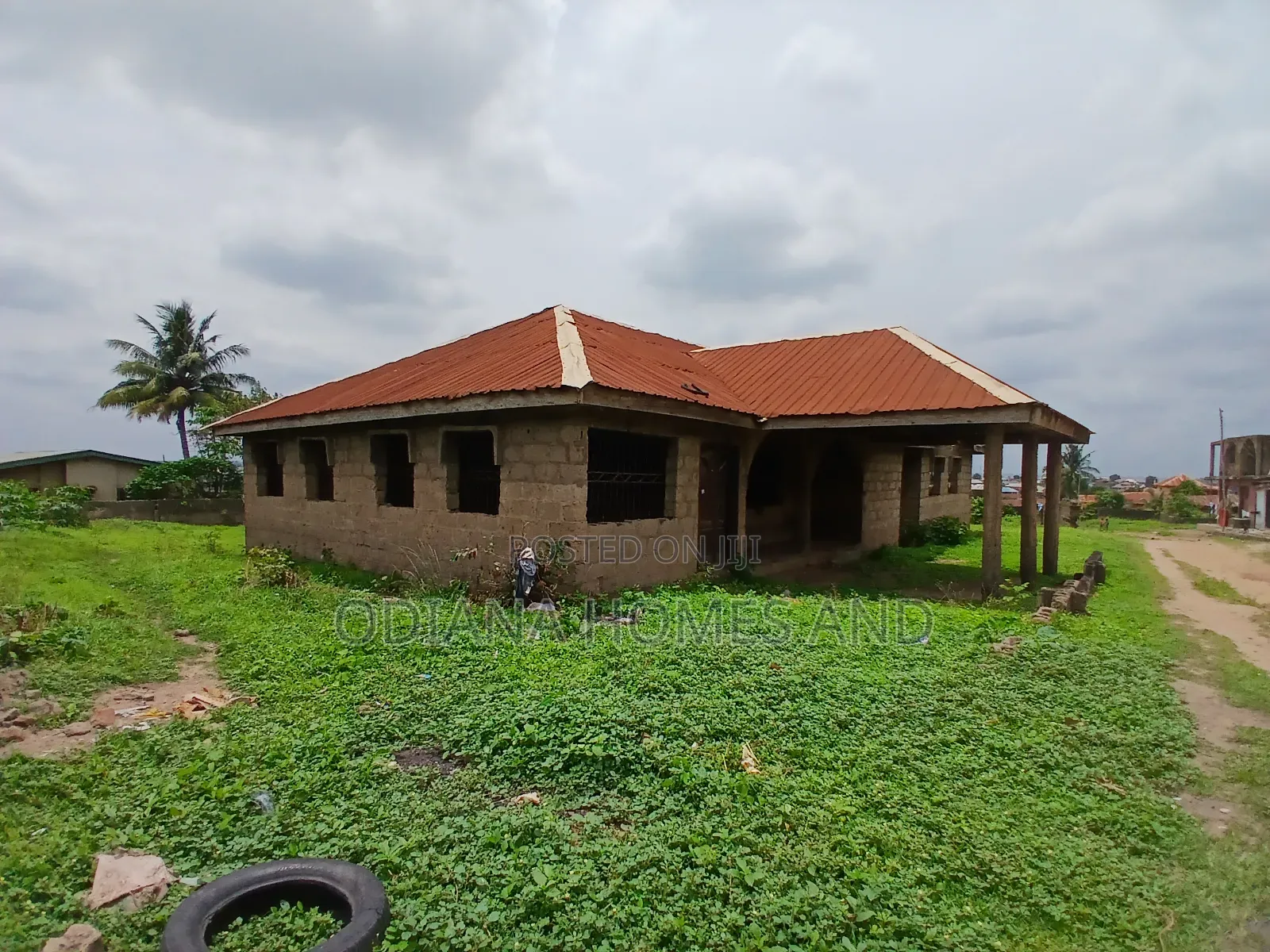 5bdrm Bungalow In Oki, Ibadan For Sale