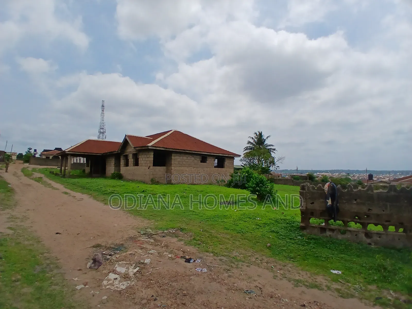 5bdrm Bungalow In Oki, Ibadan For Sale