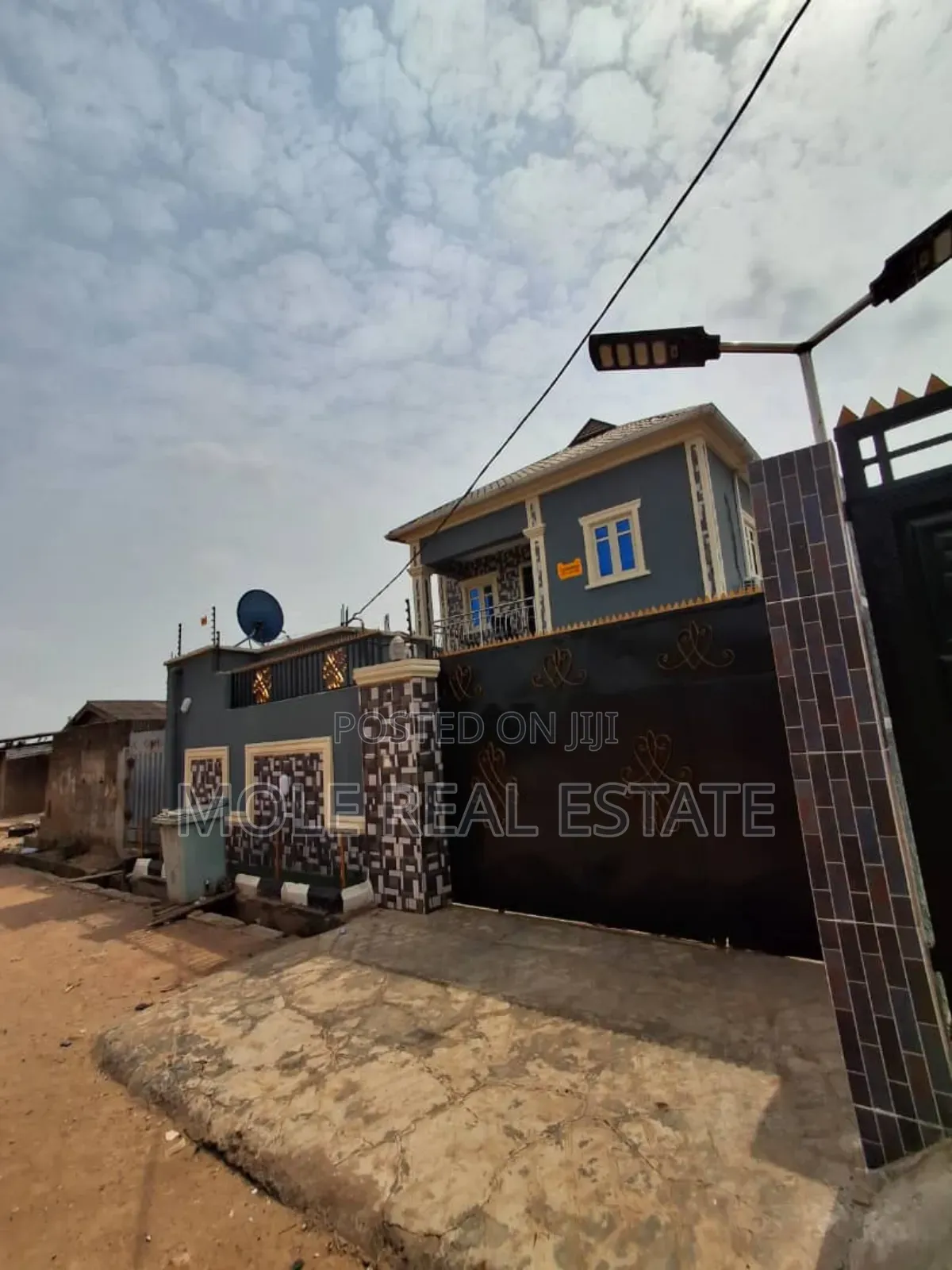 Furnished 5bdrm Duplex in Ikola, Alagbado for sale