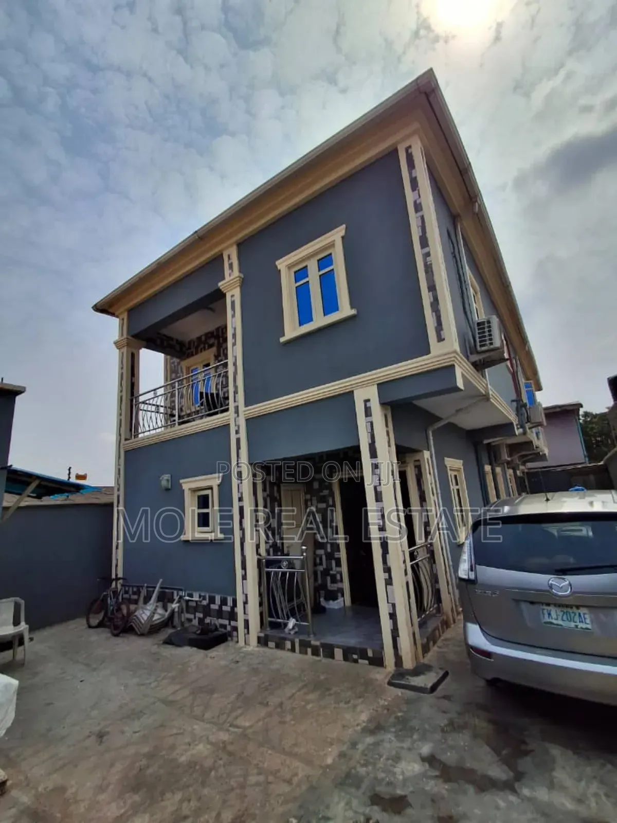 Furnished 5bdrm Duplex in Ikola, Alagbado for sale