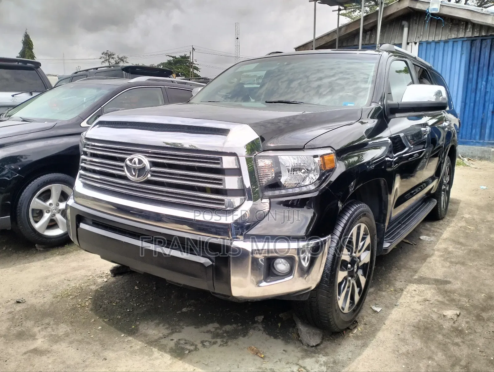 Toyota Sequoia Platinum 4x4 2018 Black
