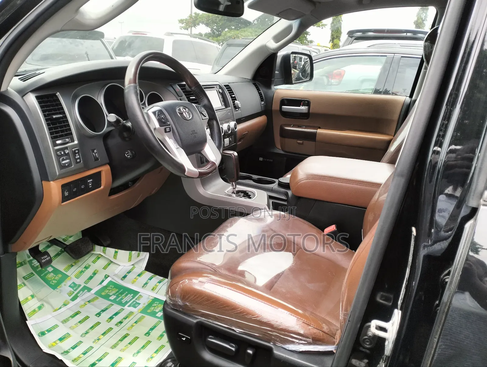 Toyota Sequoia Platinum 4x4 2018 Black