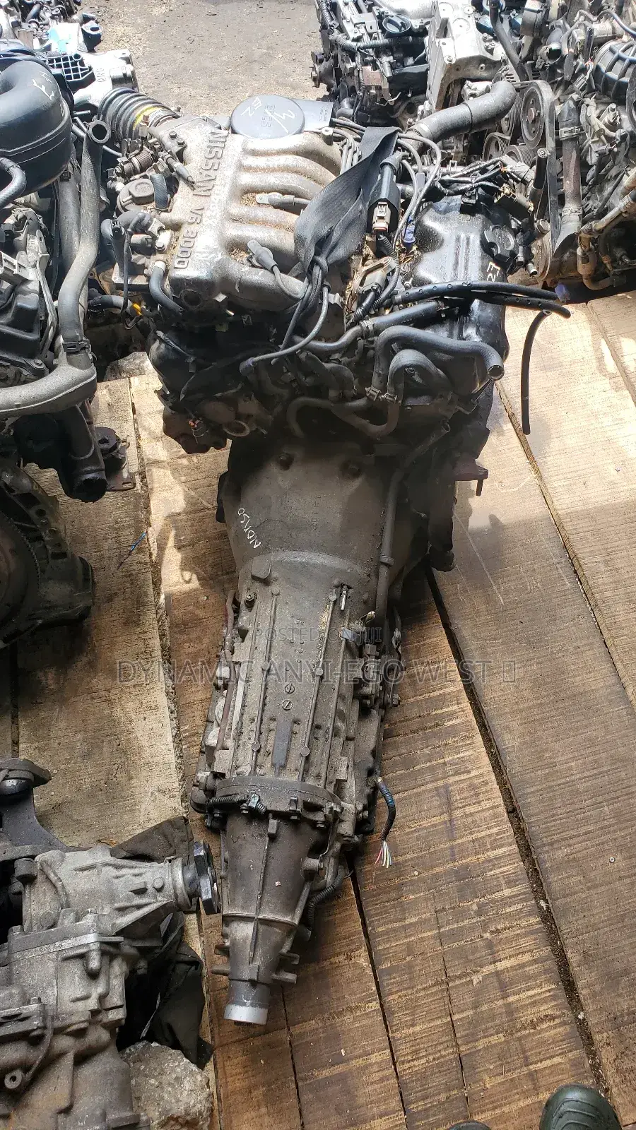 Nissan Pathfinder Engine