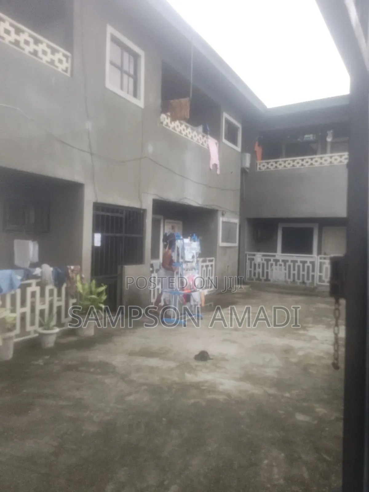 6bdrm Block of Flats in Eliozu for sale