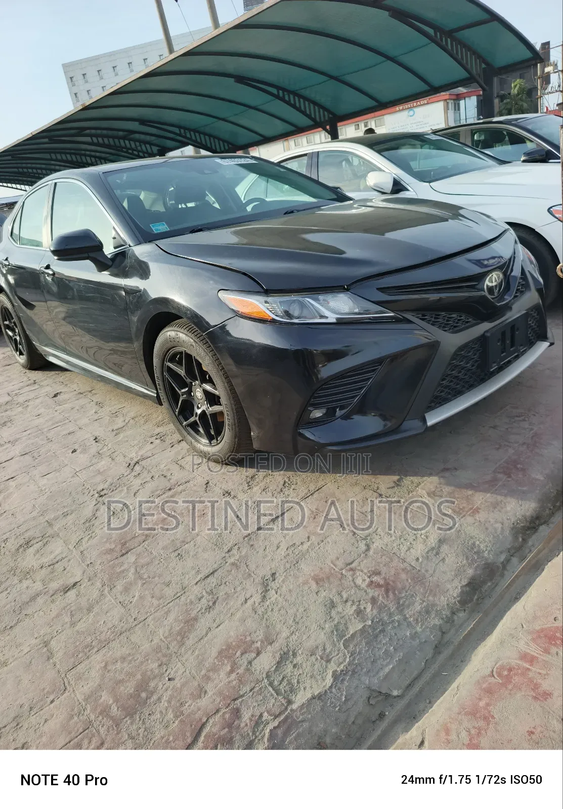 Toyota Camry SE FWD 2020 Black