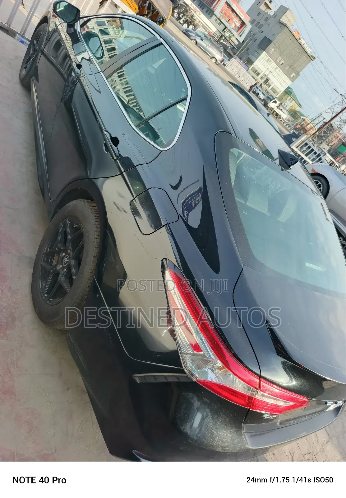 Toyota Camry SE FWD 2020 Black