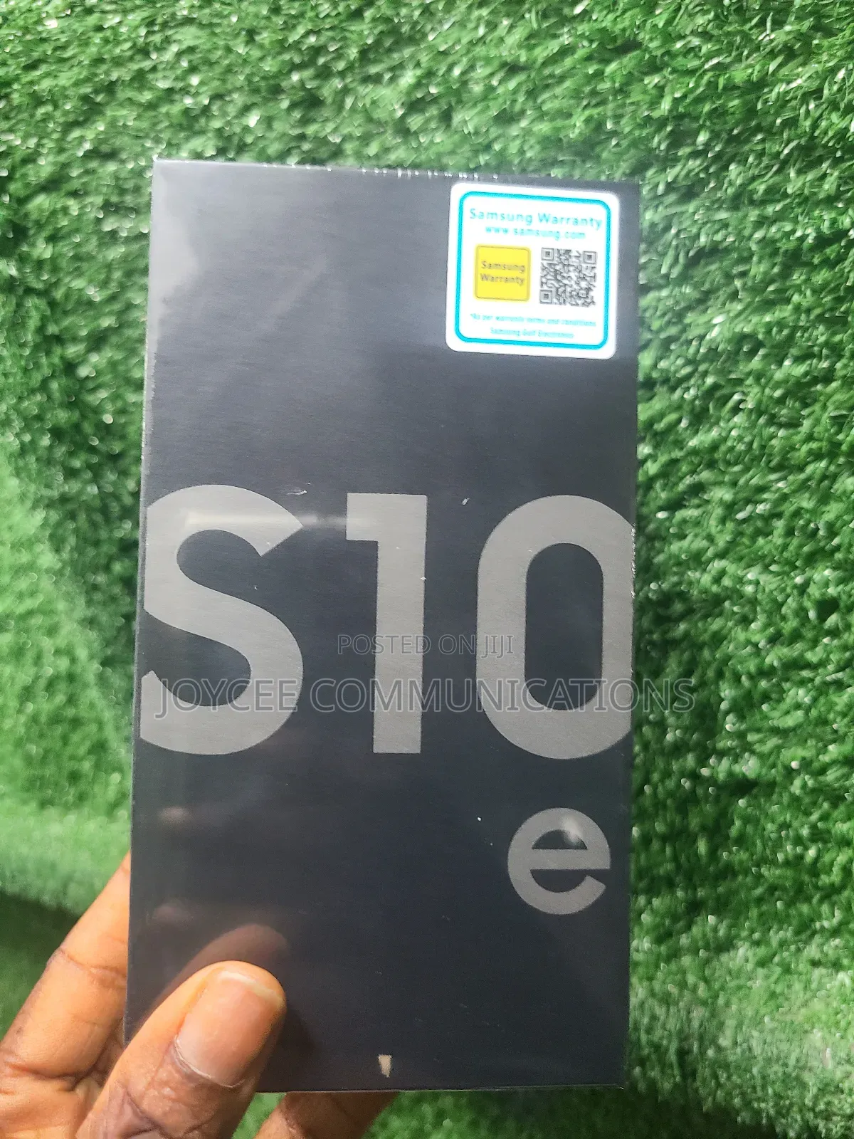 New Samsung Galaxy S10e 128 GB Blue