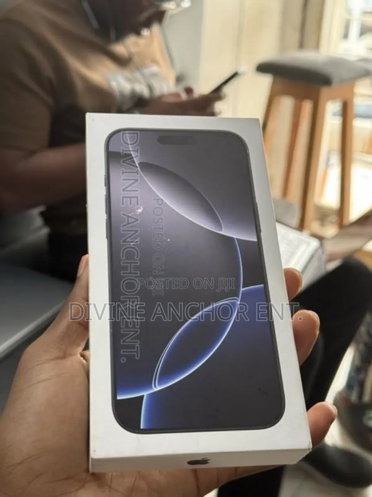 New Apple iPhone 16 Pro Max 256 GB Black