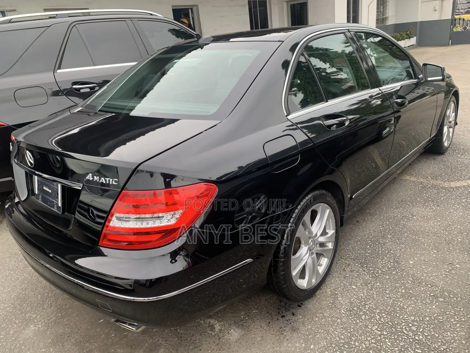 Mercedes-Benz C300 2013 Black