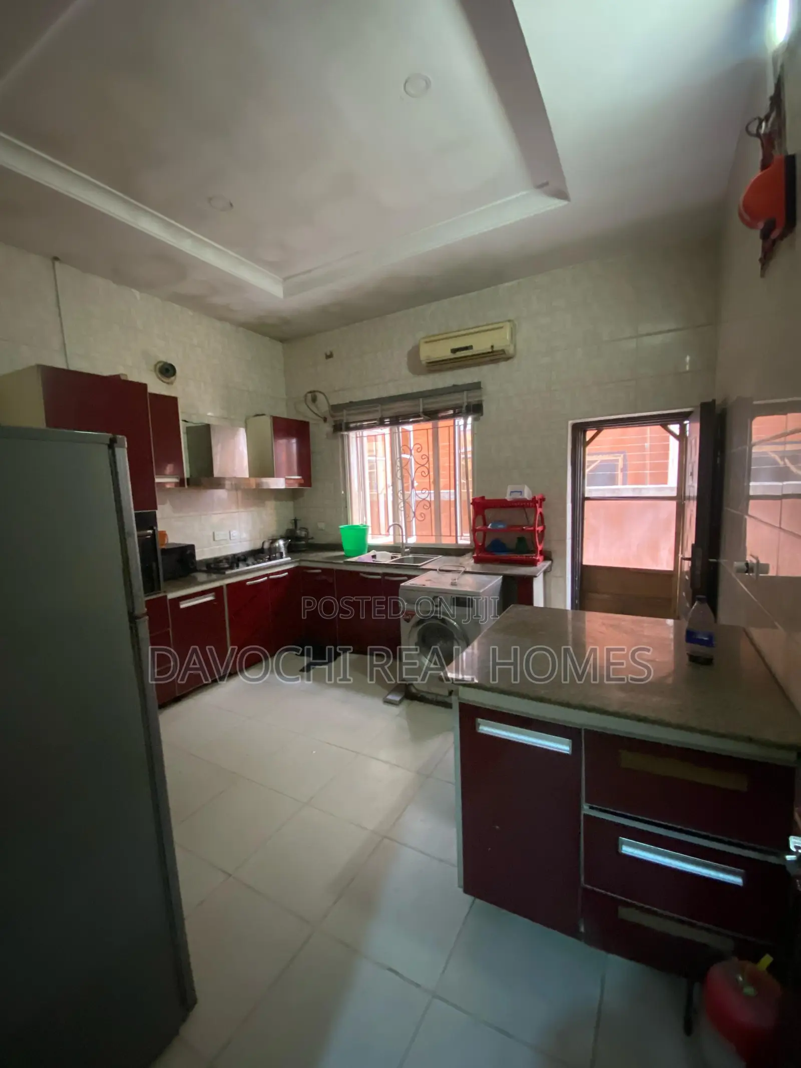 Furnished 4bdrm Duplex in Chevron Drive for rent