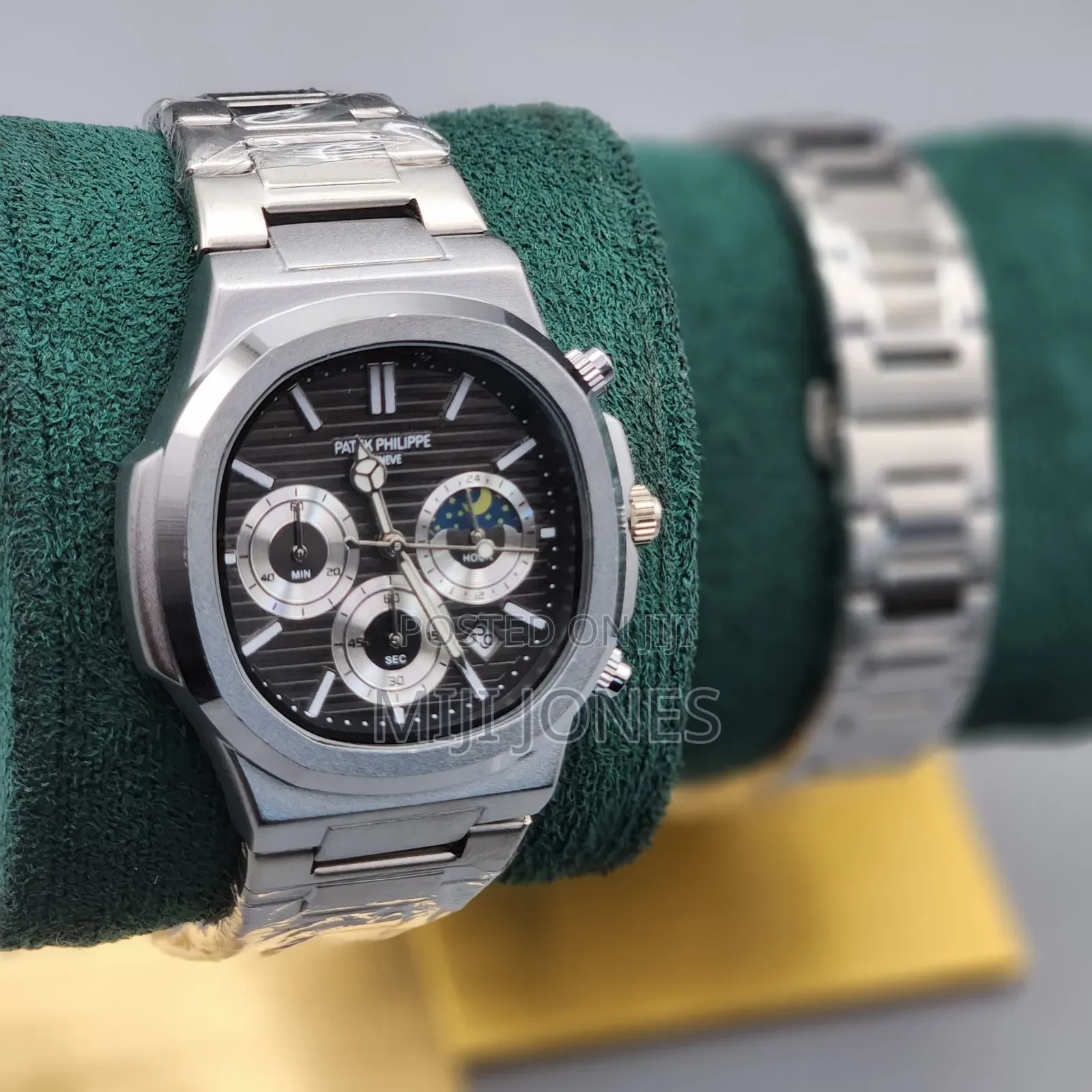 Mid-Grade Chronograph Patek Philippe Replica Watch