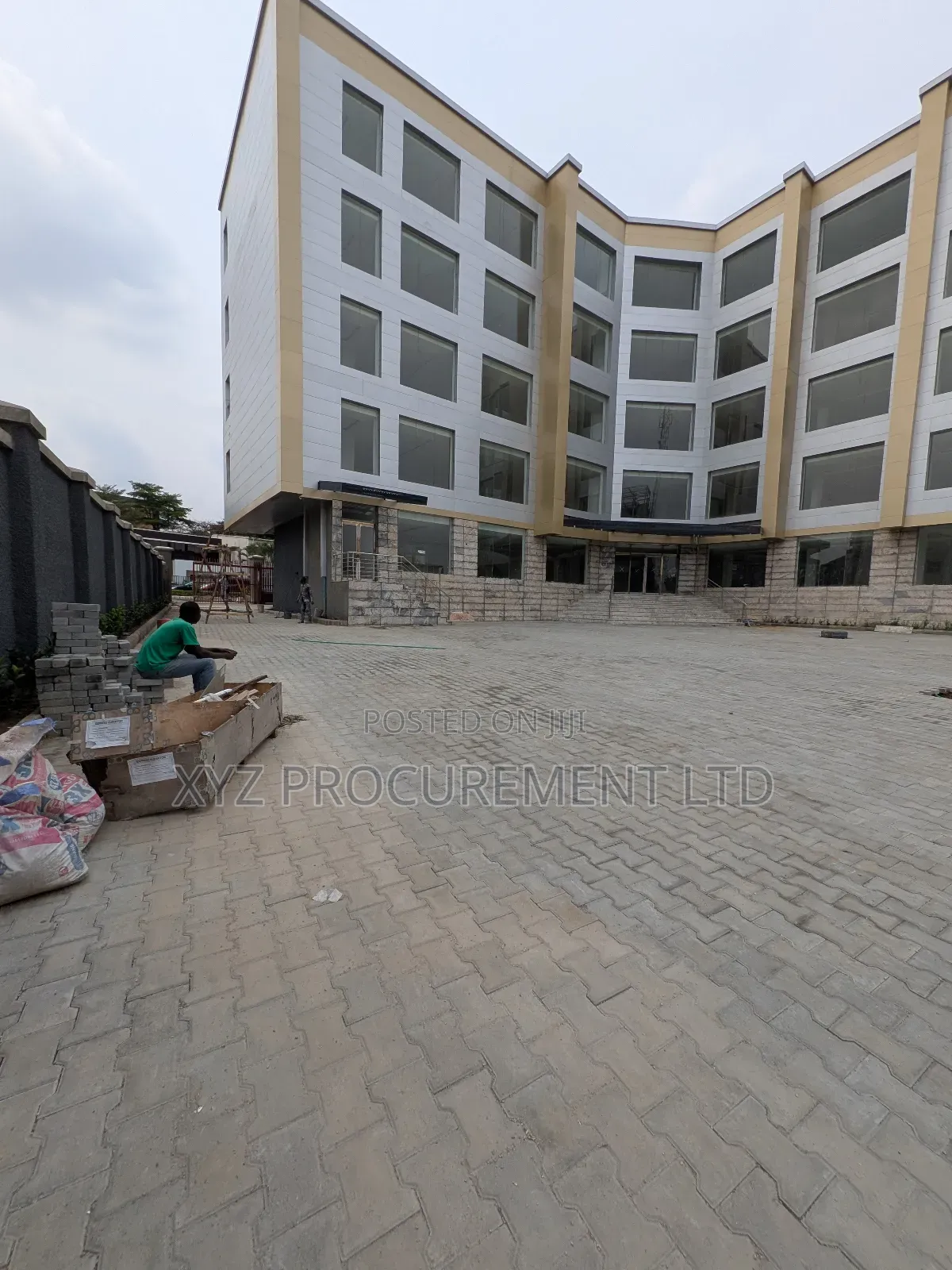 Building in the Heart of Adetokunbo Ademola, Wuse 2 for Sale