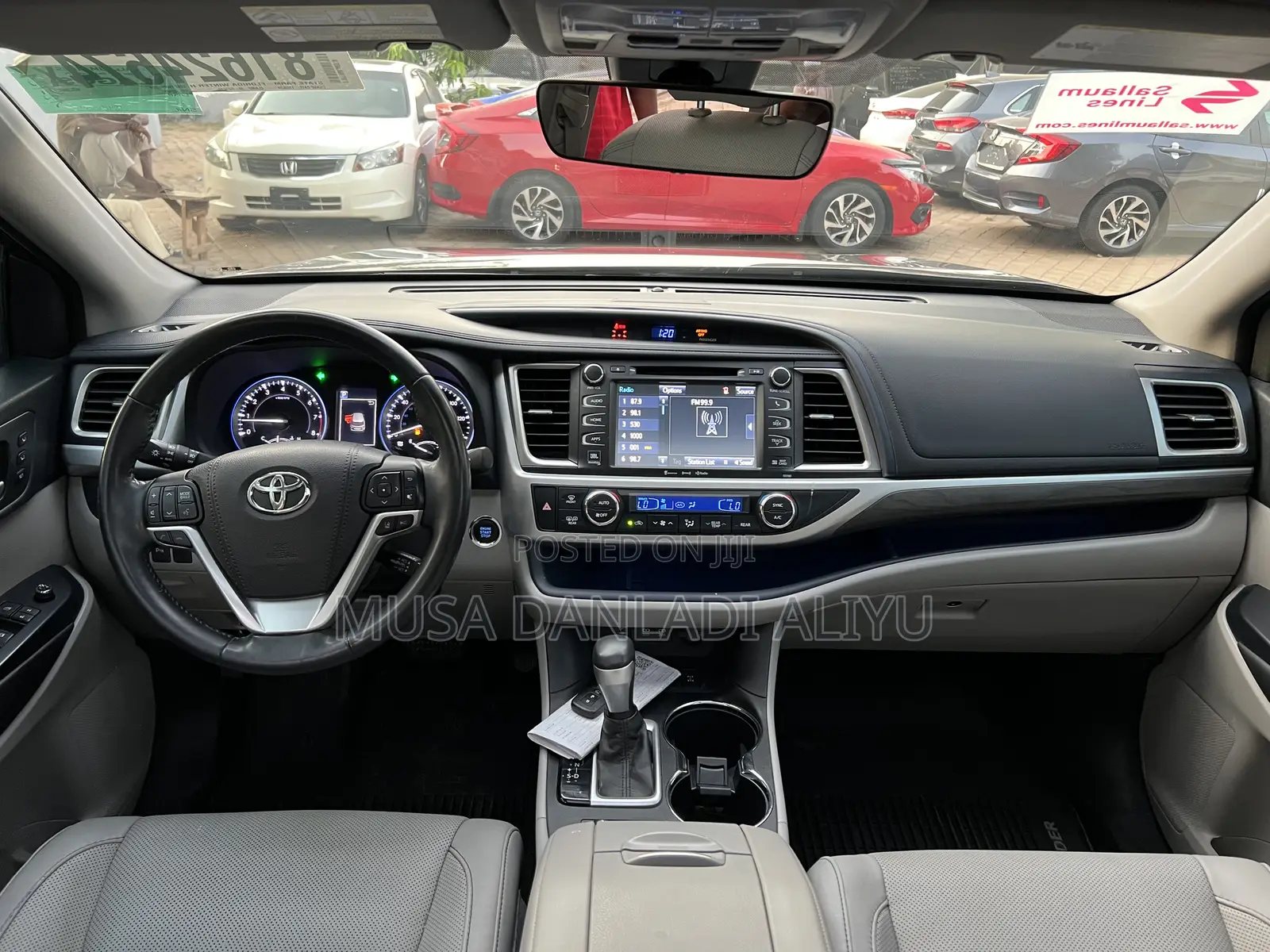 Toyota Highlander Limited Platinum 4x4 V6 (3.5L 6cyl 8A) 2017 Gray