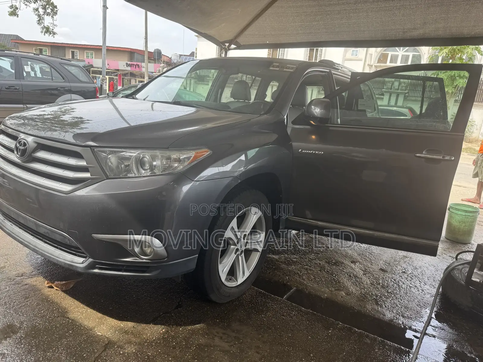 Toyota Highlander Limited 3.5l 4WD 2013 Gray