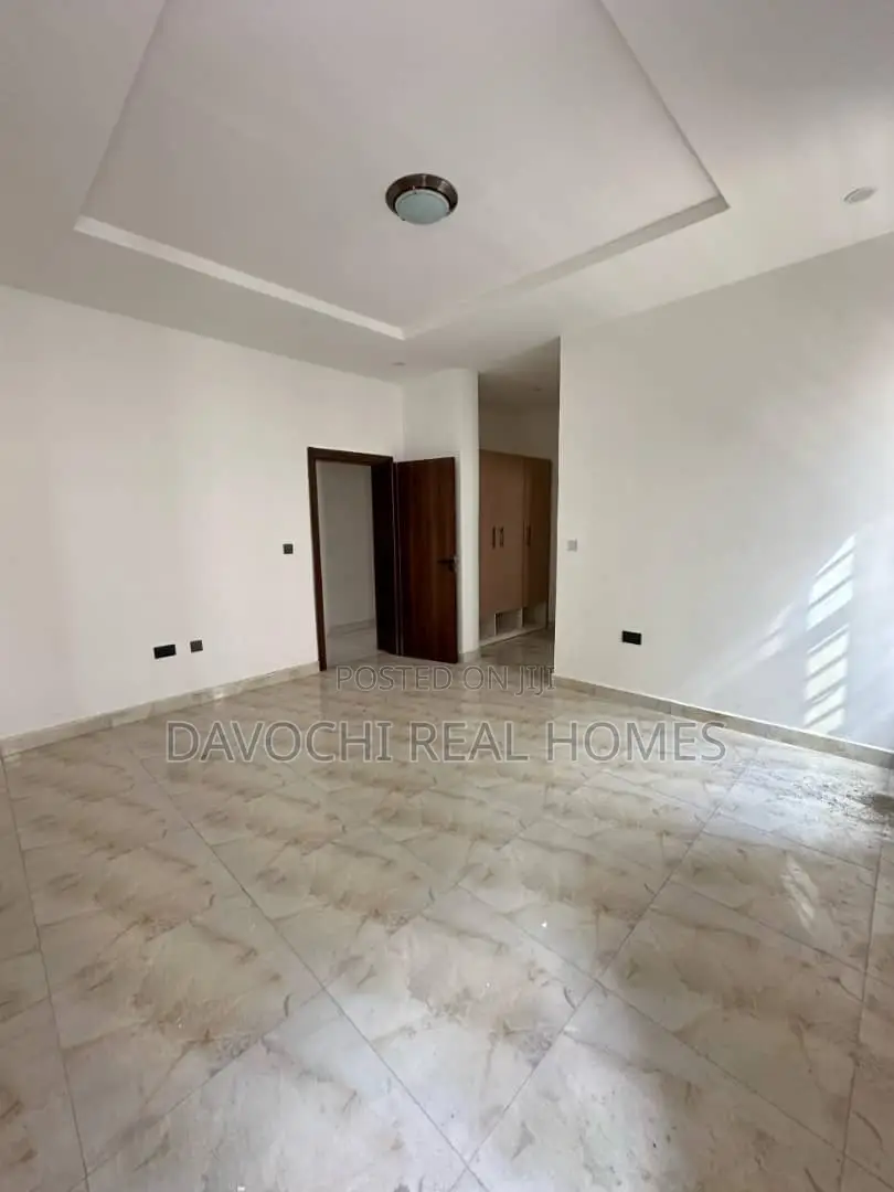 4bdrm Duplex in Ikota, Lekki for rent