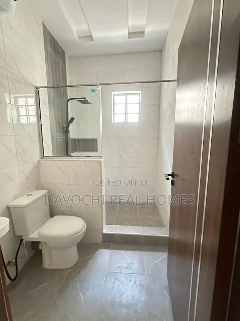 4bdrm Duplex in Ikota, Lekki for rent