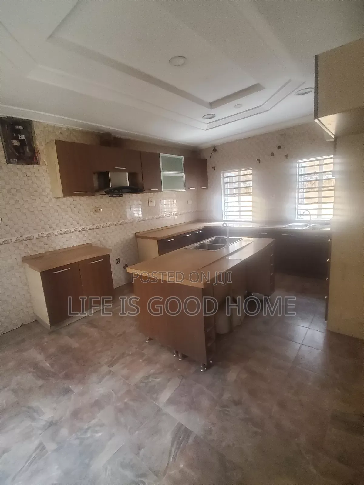 1bdrm Shared Apartment in Conservation Court, Chevron for rent