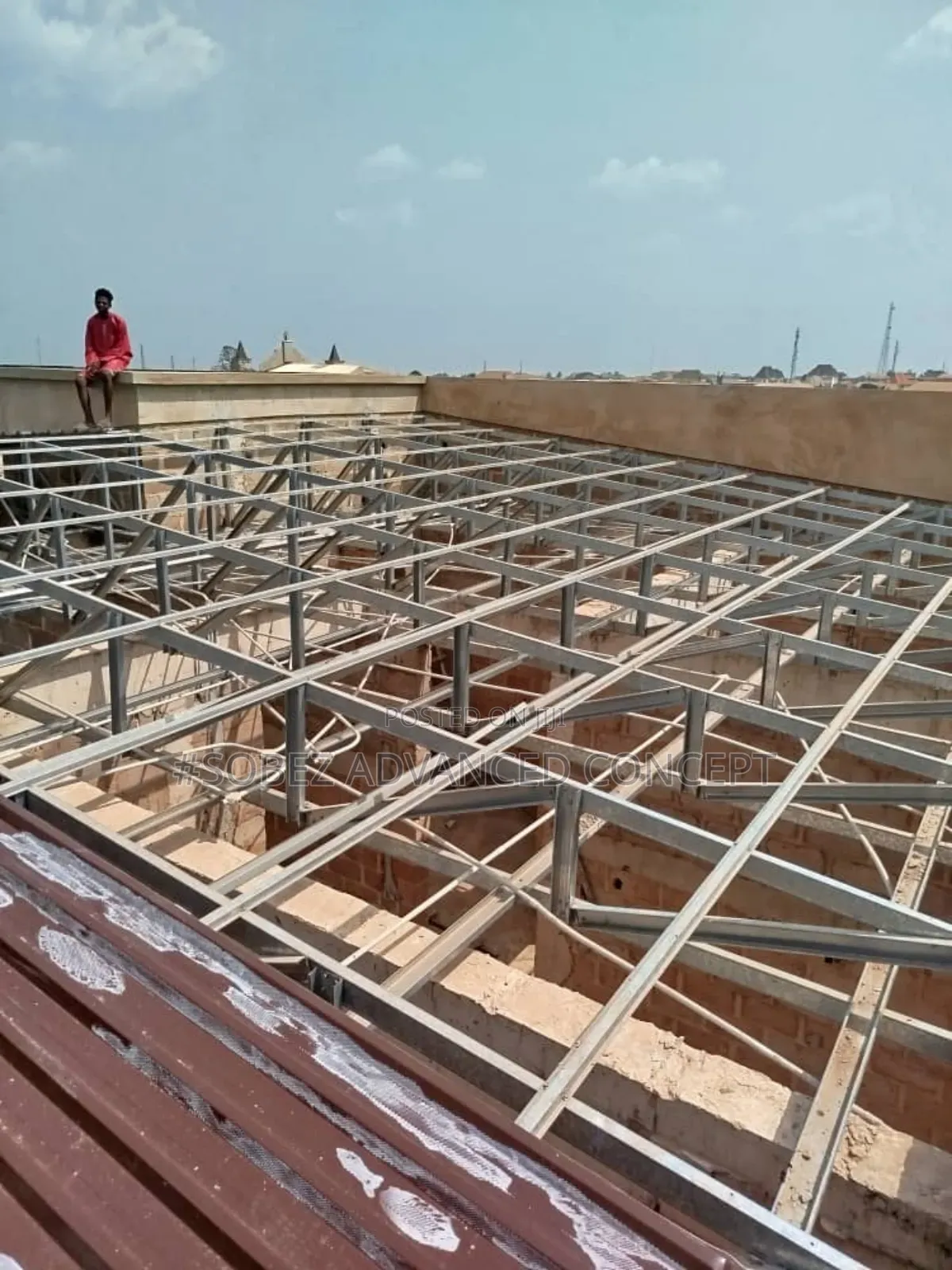 Professional Low Bed Roofing And