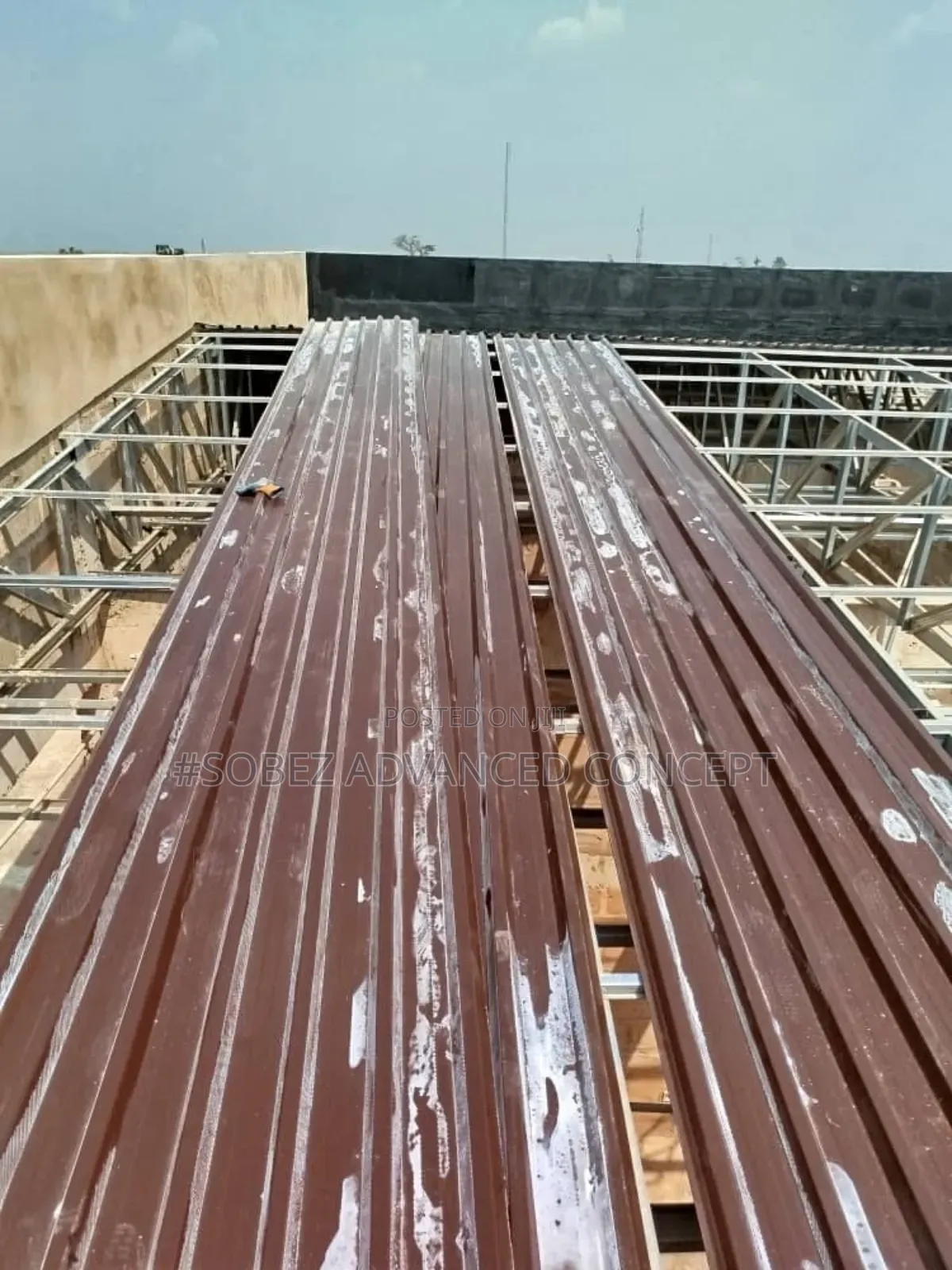 Professional Low Bed Roofing And