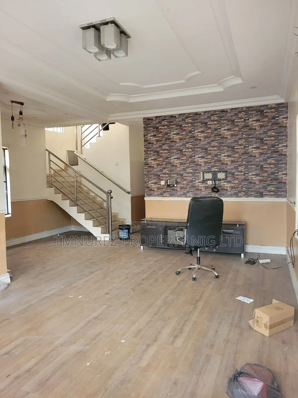 4bdrm Duplex in Bera Estate, Chevron for rent