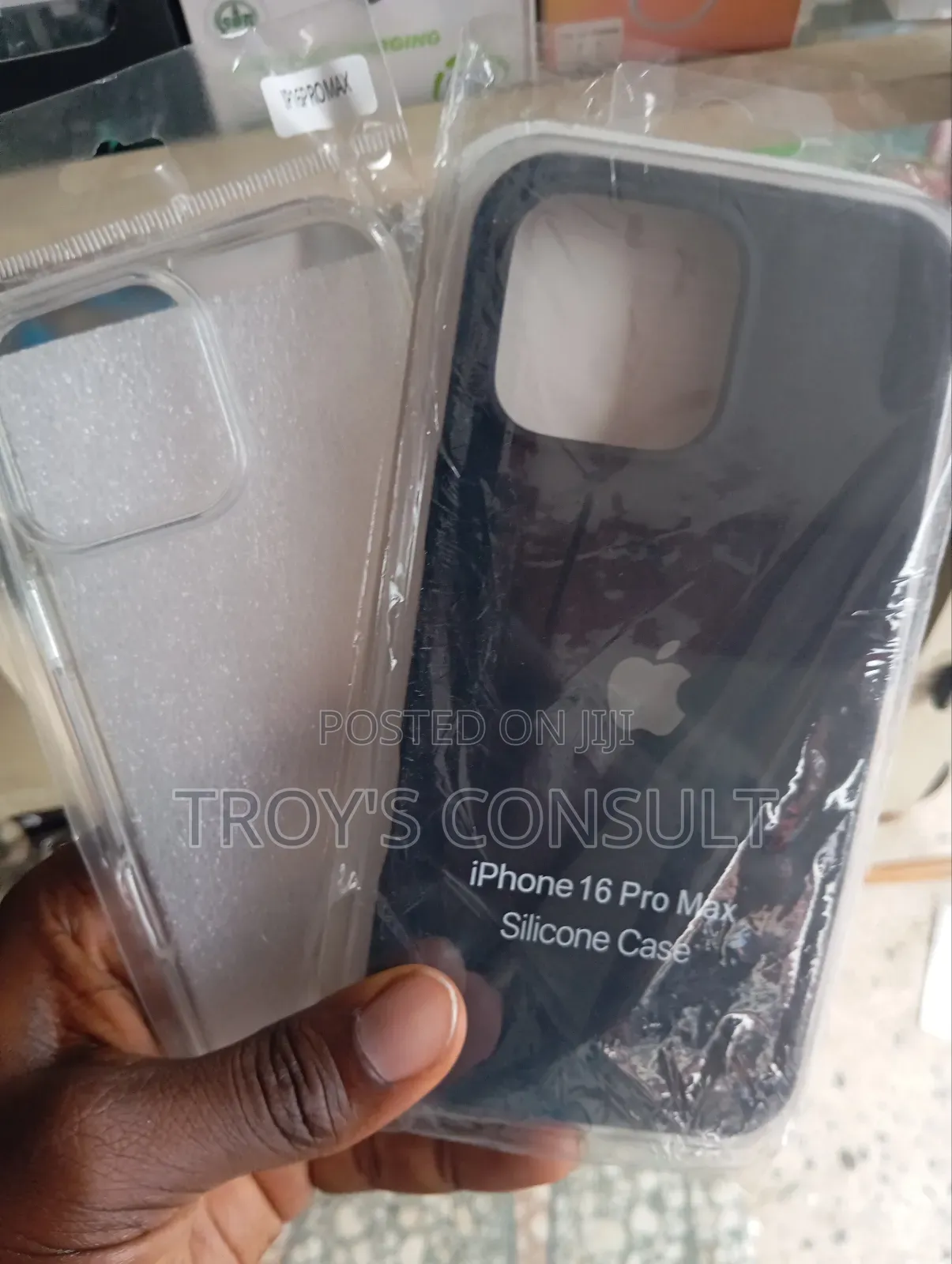 iPhone 16 Pro Max