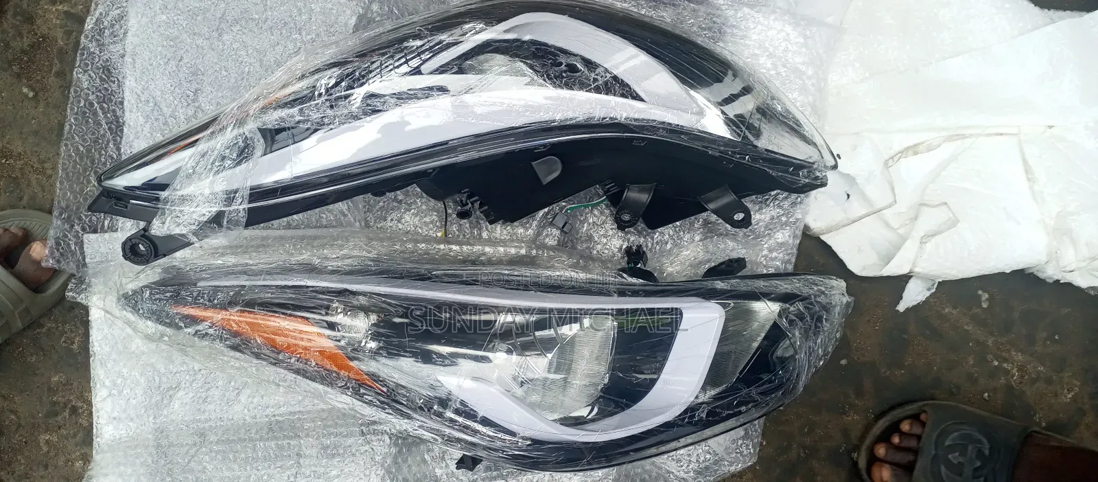Hyundai Elantra Headlights Set 2014