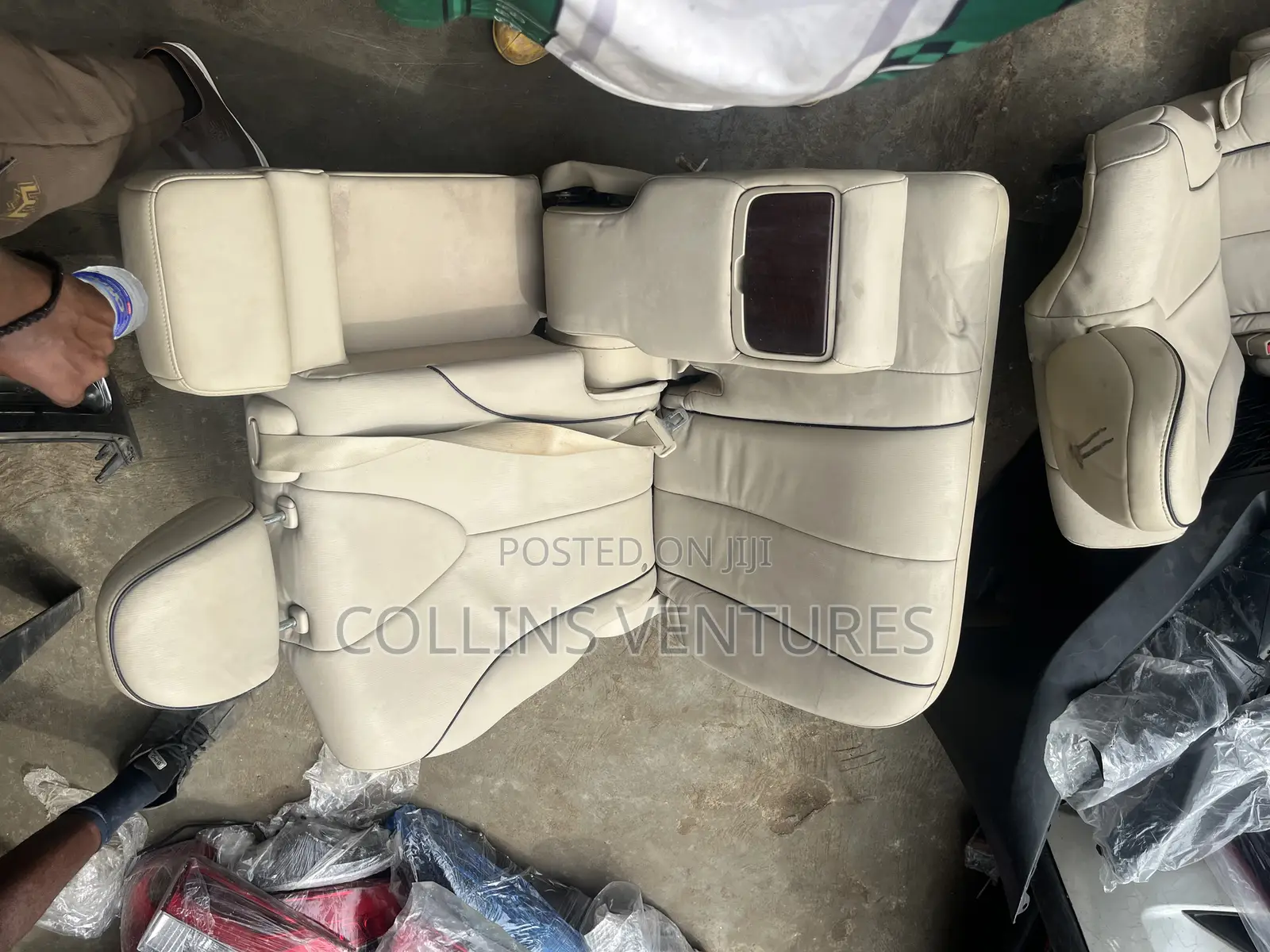Complete Seat Toyota Venza 2010-15 Cream Color Available