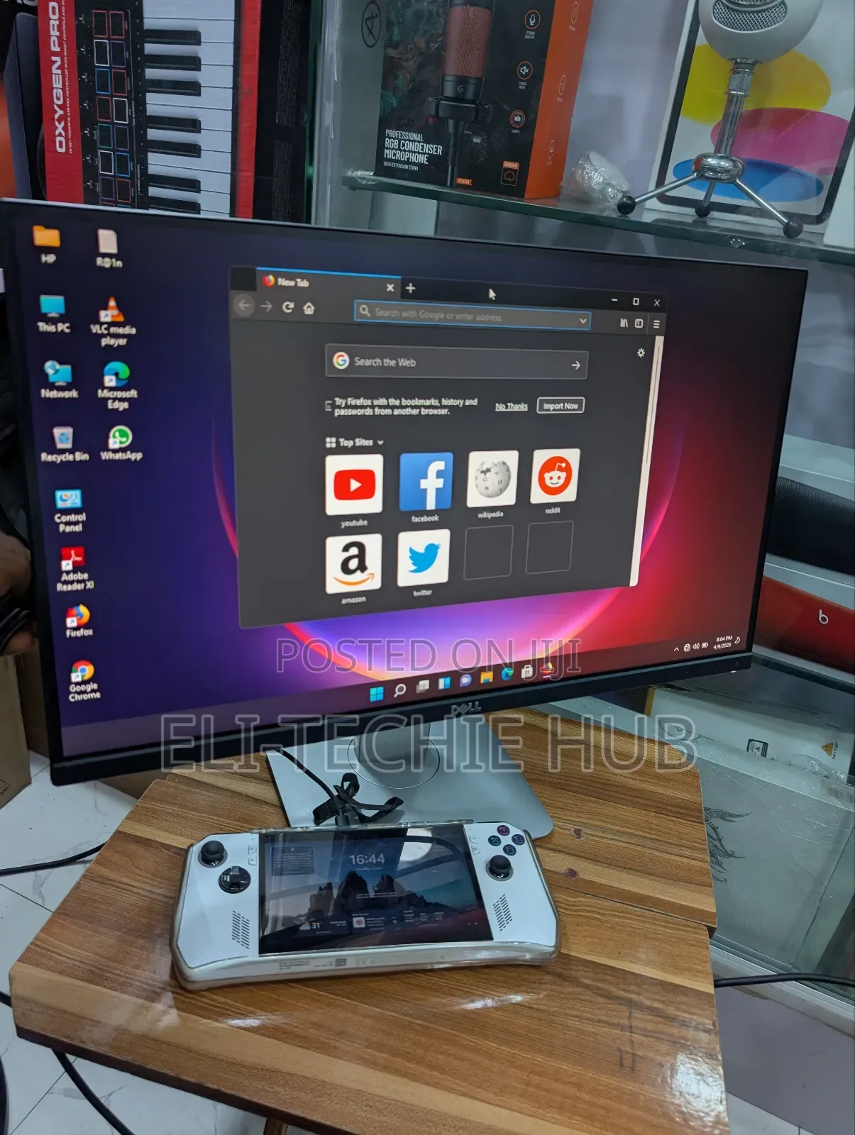 Dell 25 Inches QHD 2560 X 1440p Ips Ultrasharp Monitor