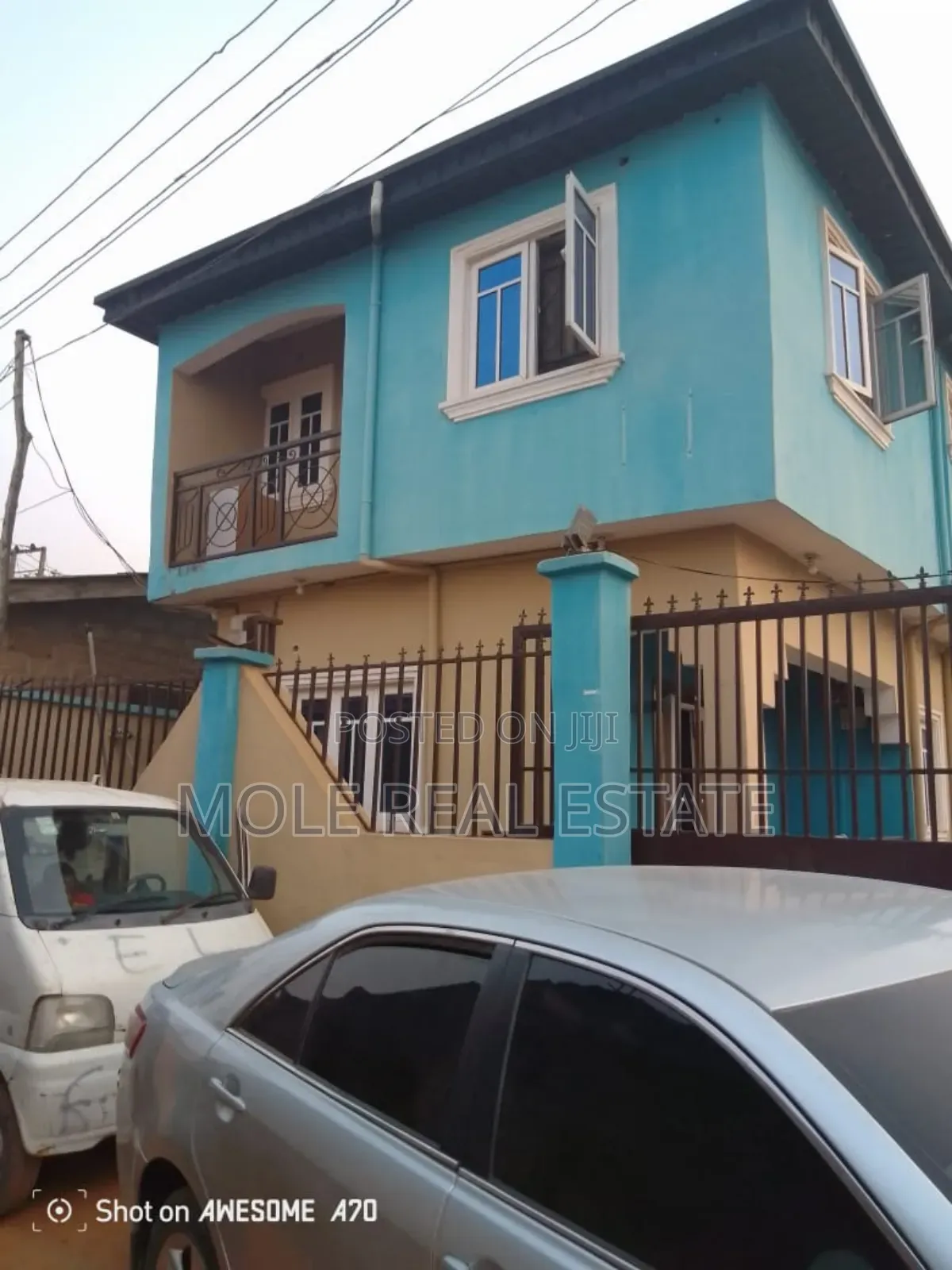 Luxery 3 Bedroom Duplex Command Lagos