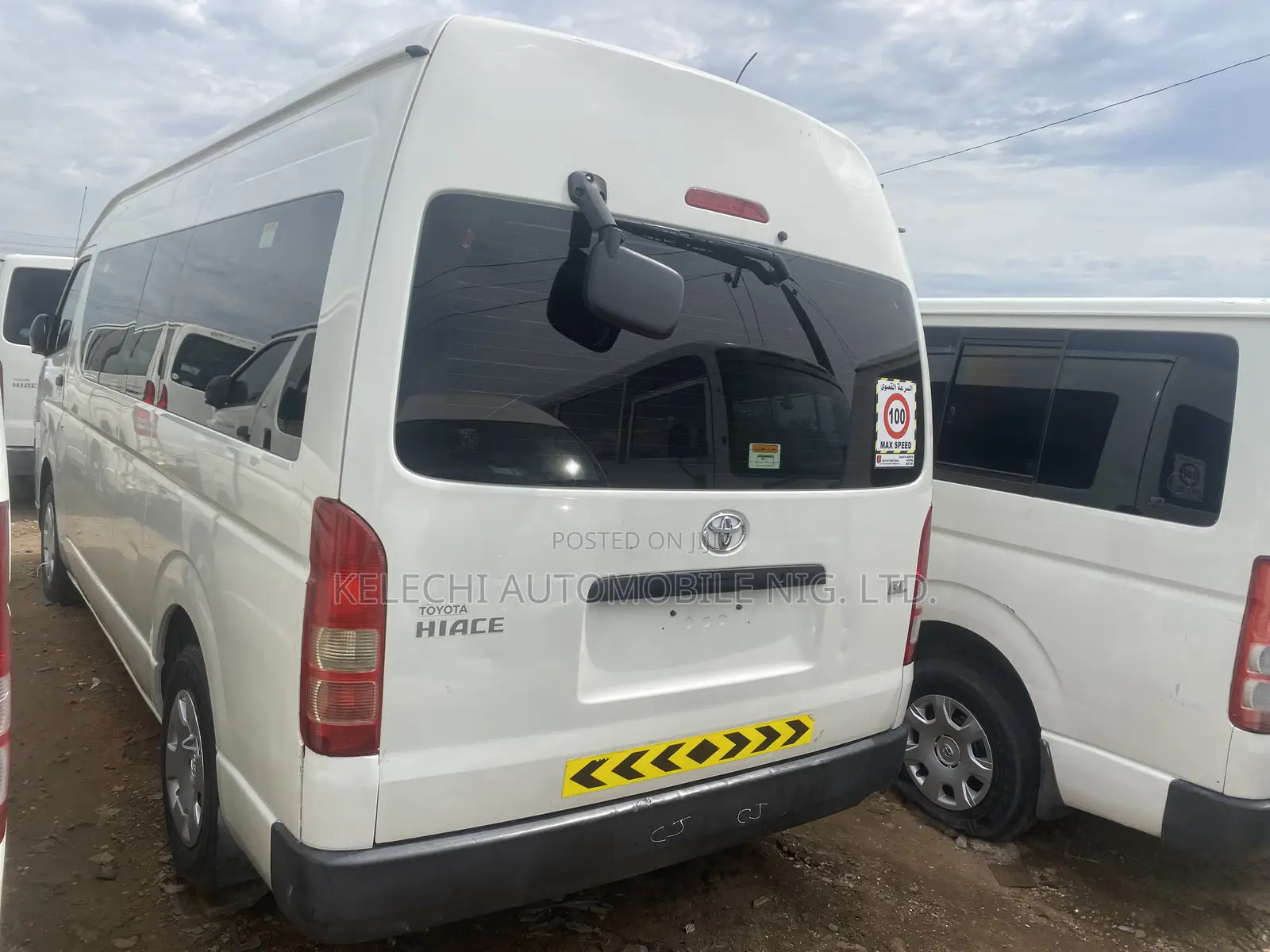 Toyota HiAce 2018 White
