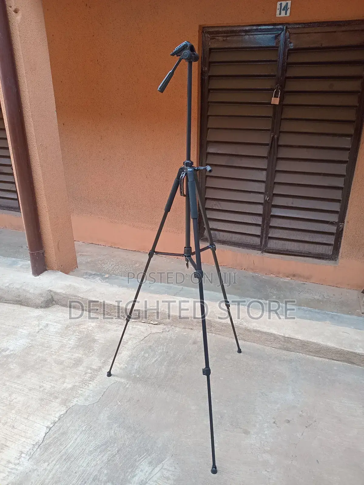 Strong Iron Adjustable Tripod for SLR Camera Phone Holder