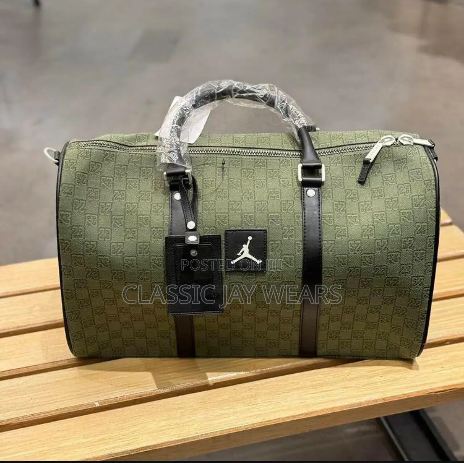 Leather Quality Puma Traveling Bag
