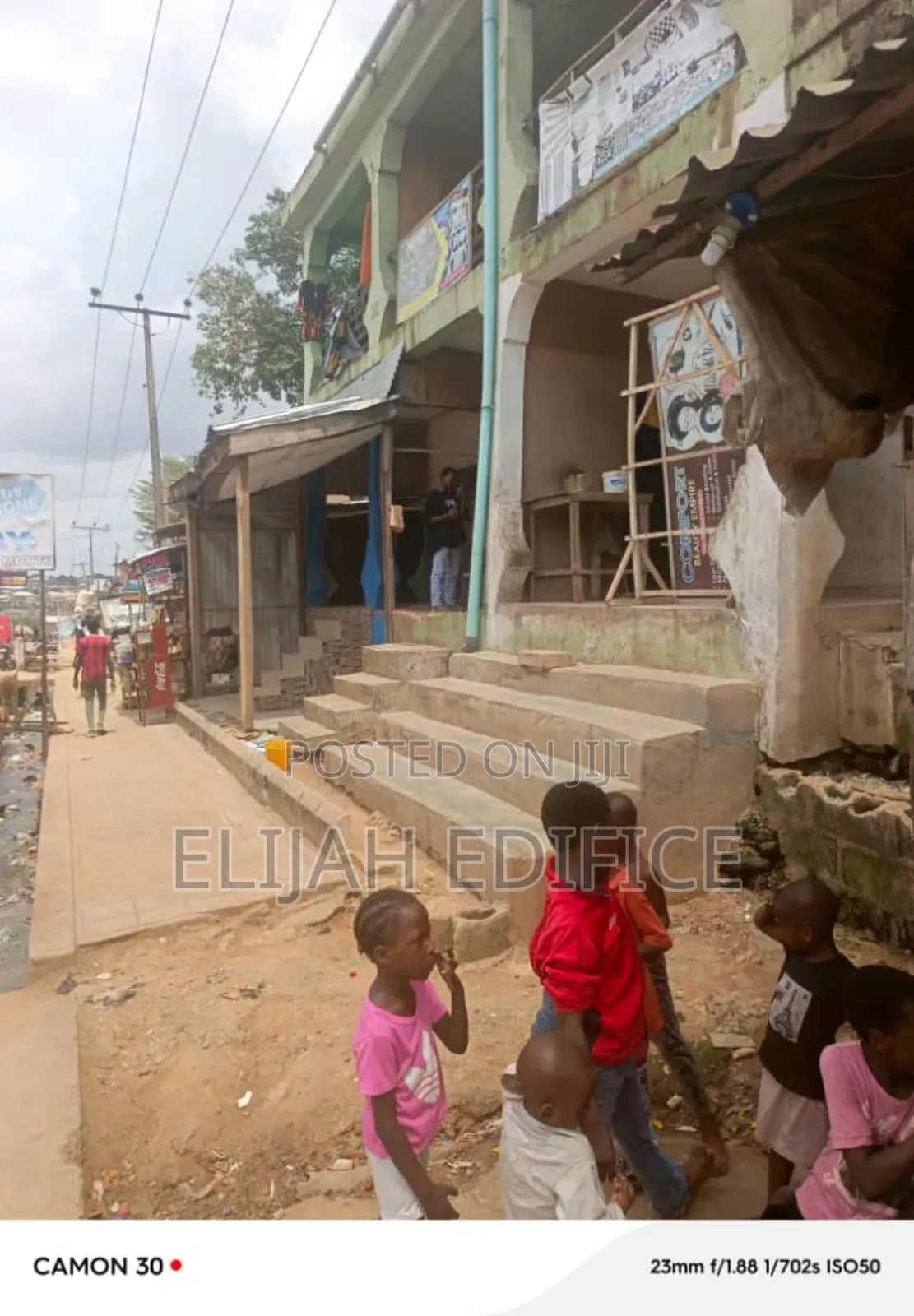 20bdrm Block of Flats in Toll Gate, Ifako-Ijaiye for sale