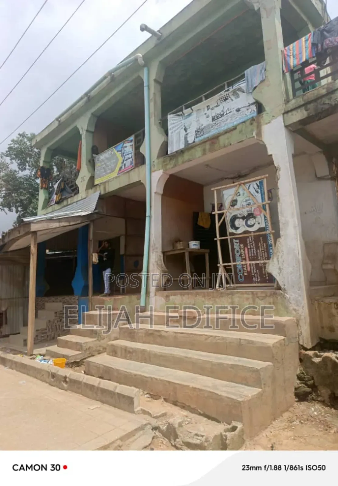 20bdrm Block of Flats in Toll Gate, Ifako-Ijaiye for sale