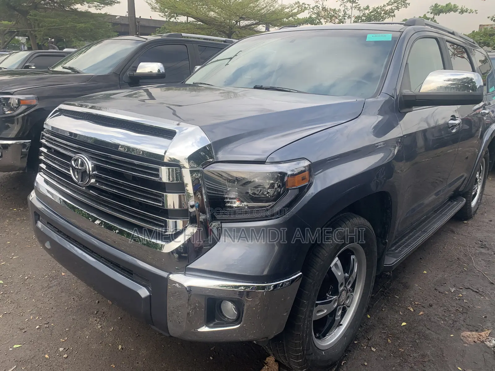 Toyota Sequoia Platinum 4dr SUV 4WD (5.7L 8cyl 6A) 2015 Blue