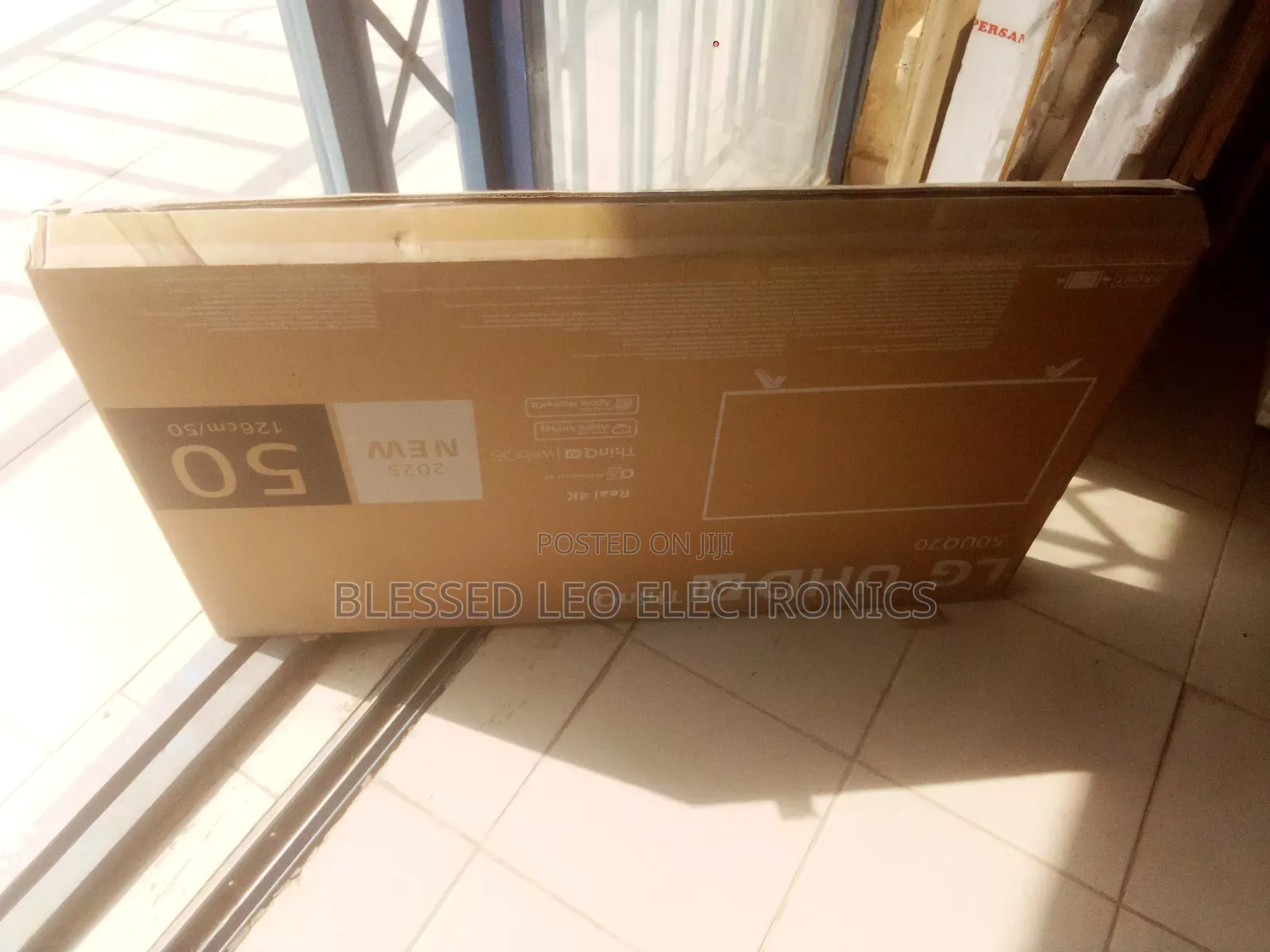 Lg Smart Tv With Flameless