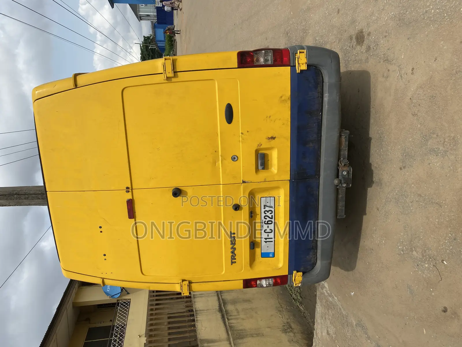 Ford Transit 2003 Yellow