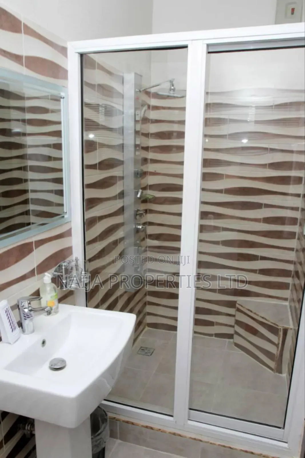 Functioning 17 Rooms Hotel Off Hitech Rd, Ajah for Sale