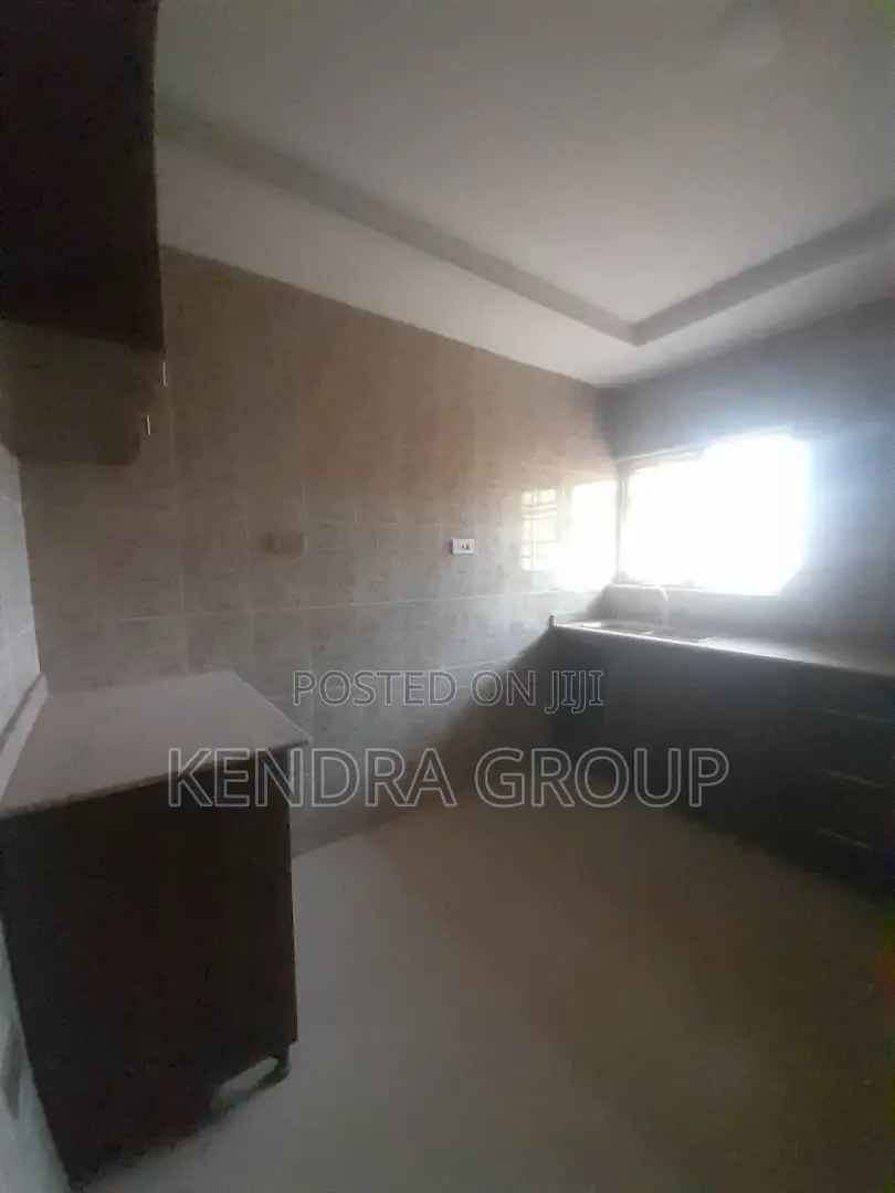 Furnished 3bdrm Block of Flats in Oreyo, Igbogbo for rent