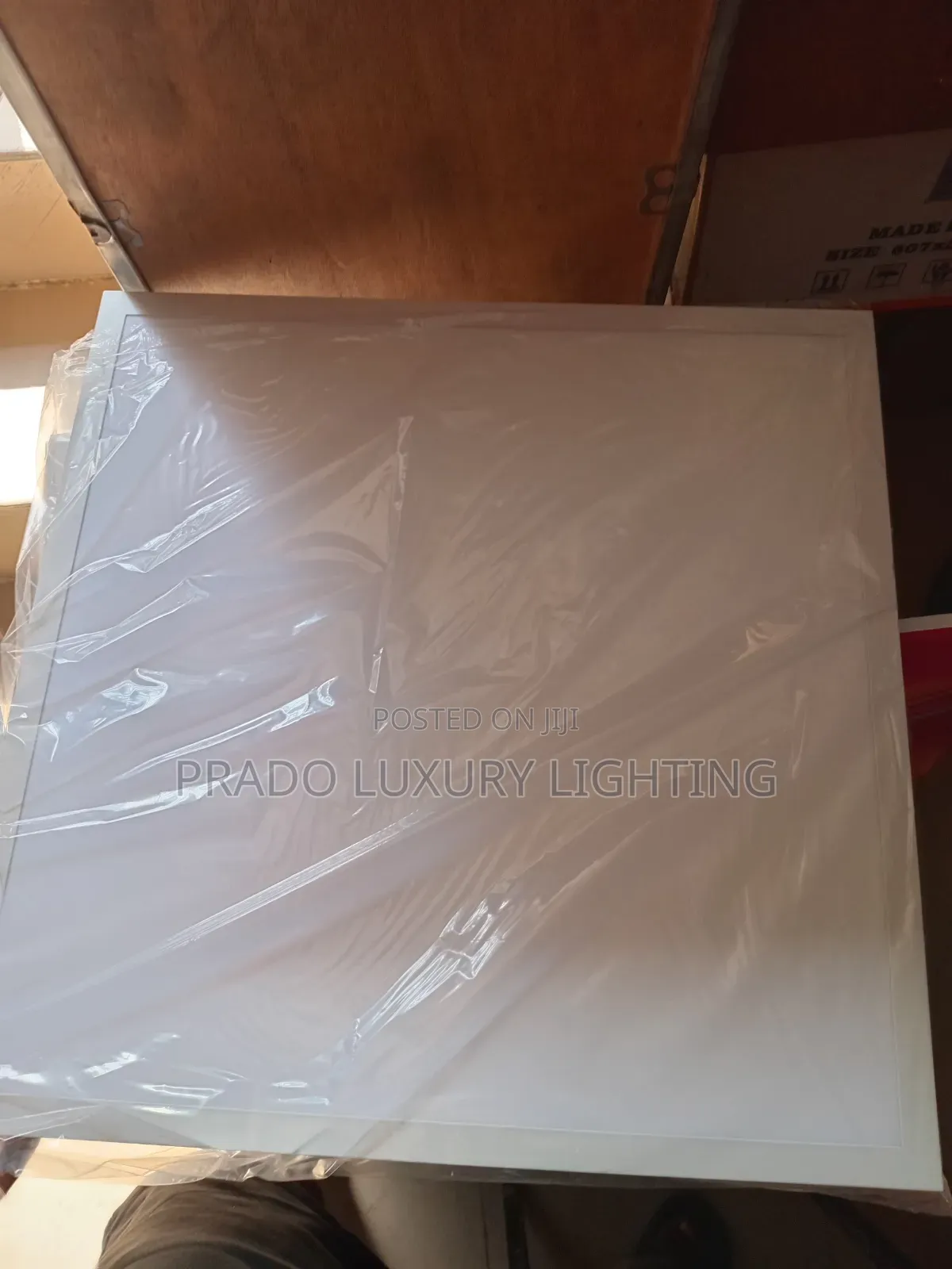 Flat Light V.D Max