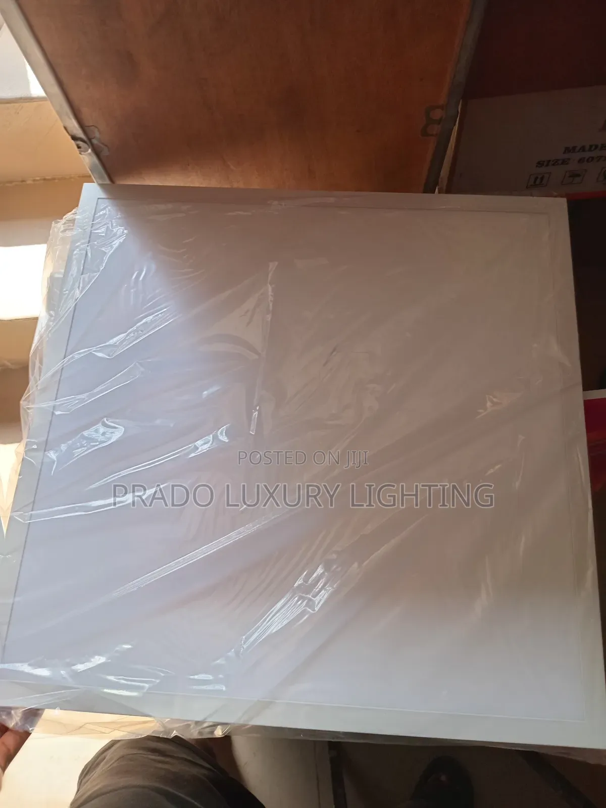 Flat Light V.D Max